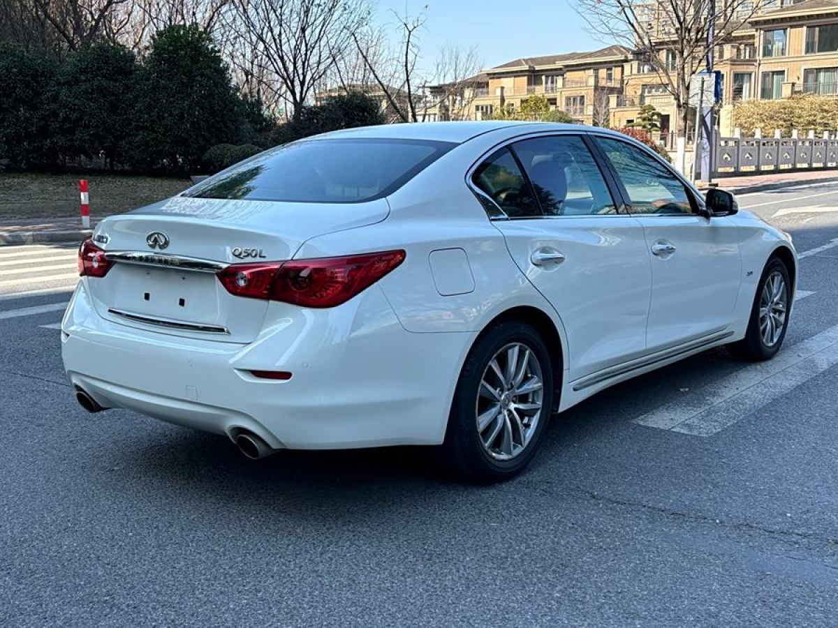 英菲尼迪 Q50L  2015款 2.0T 舒適版圖片