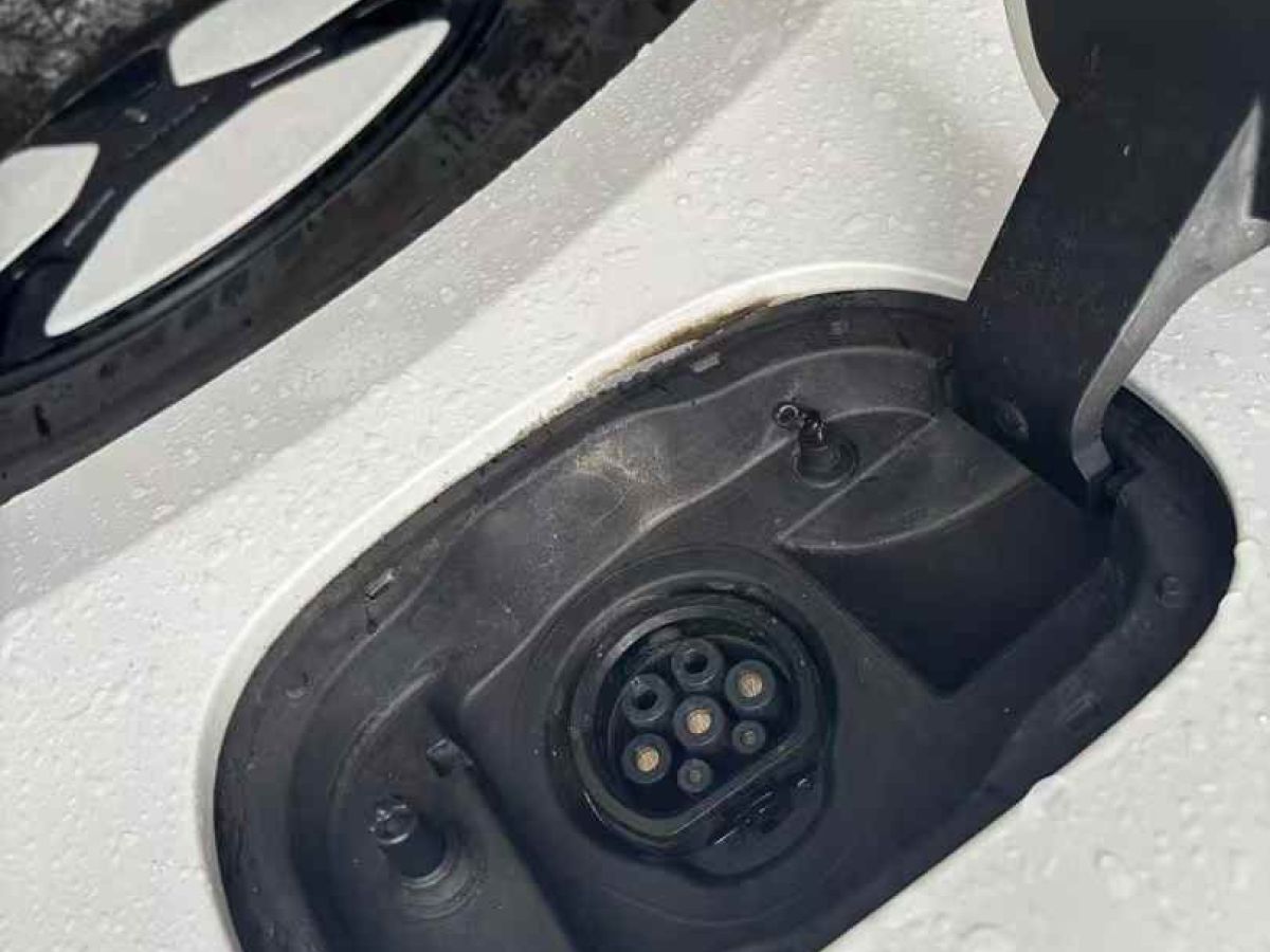 長(zhǎng)安 UNI-T  2023款 1.5T 卓越型圖片