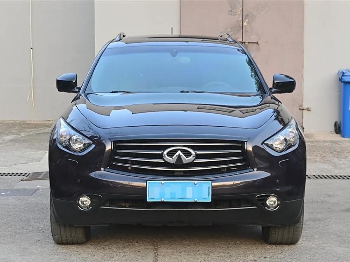 英菲尼迪 QX70  2015款 3.7L 絕影版圖片