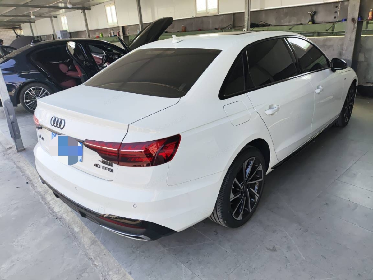 奧迪 奧迪A4L  2023款 40 TFSI 豪華動(dòng)感型圖片