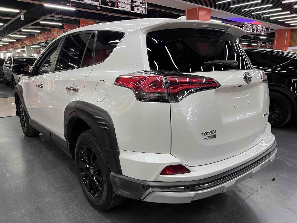 2019年1月豐田 RAV4榮放  2019款 2.0L CVT兩驅(qū)風(fēng)尚X限量版 國(guó)V