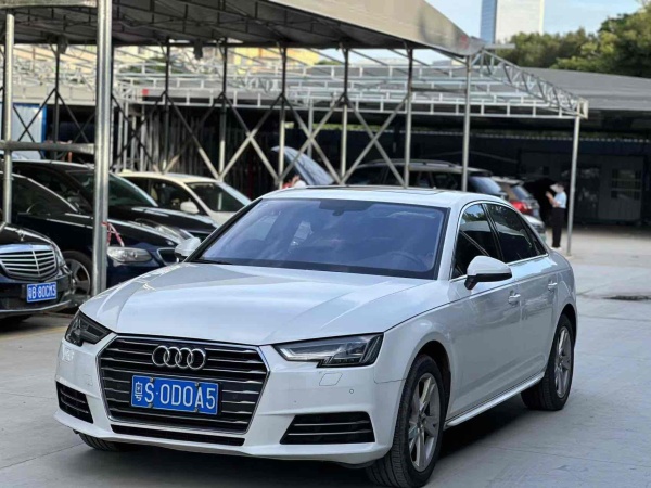 奥迪 奥迪A4L  2018款 30周年年型 40 TFSI 进取型