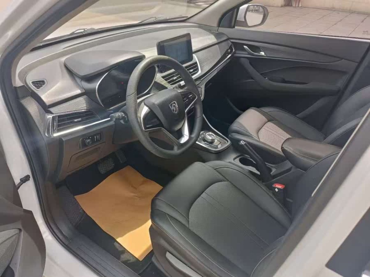 寶駿 360  2021款 1.5L CVT精英型73kW圖片