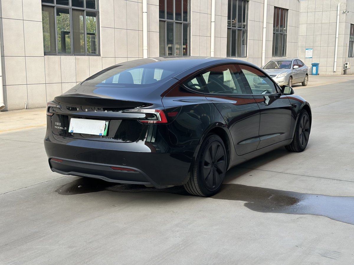 特斯拉 Model Y  2023款 煥新版 后輪驅(qū)動圖片