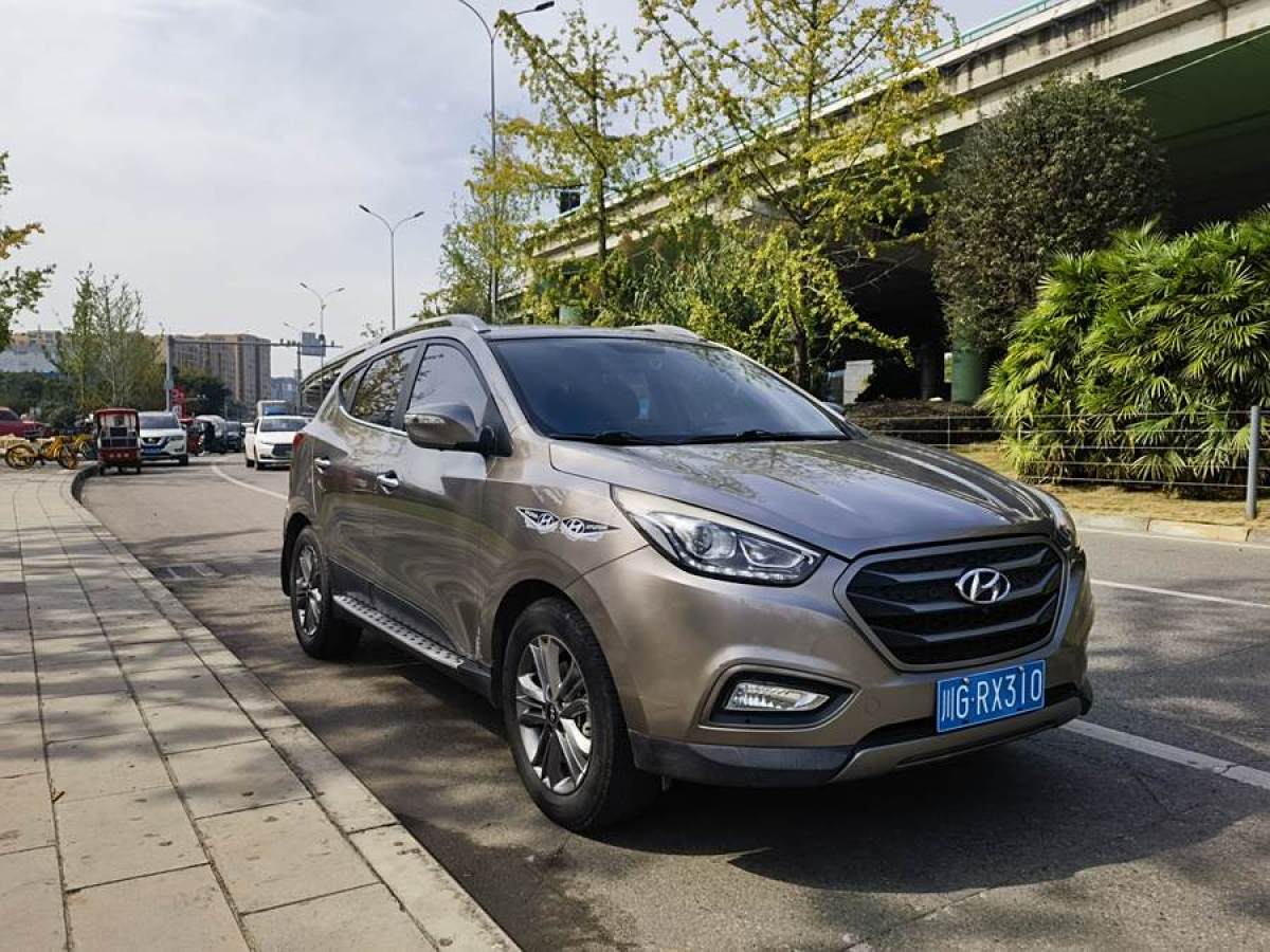 現(xiàn)代 ix35  2013款 2.0L 自動兩驅(qū)智能型GLS 國IV圖片