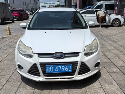 2013年1月 福特 ?？怂?三廂經(jīng)典 1.8L 自動基本型圖片