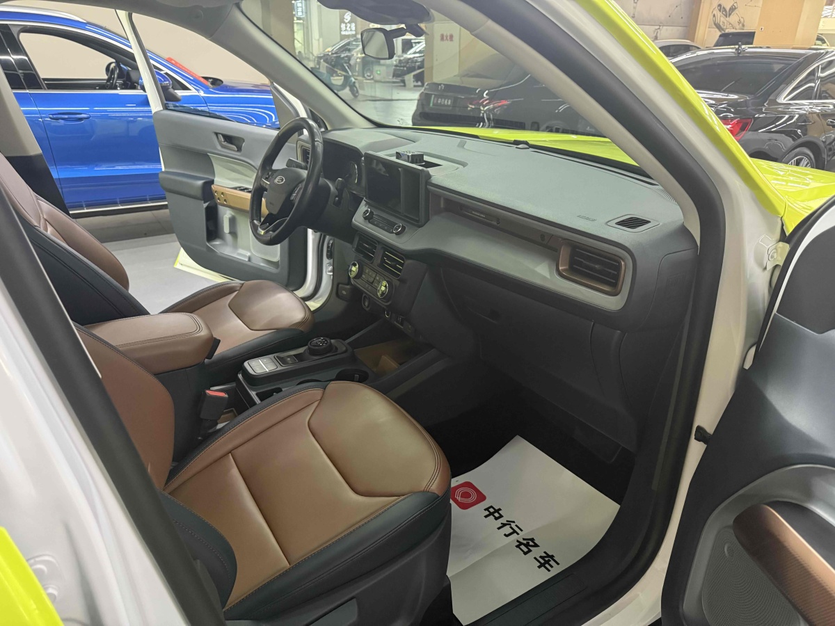 Jeep 自由俠  2019款 220T 自動標(biāo)準(zhǔn)版圖片
