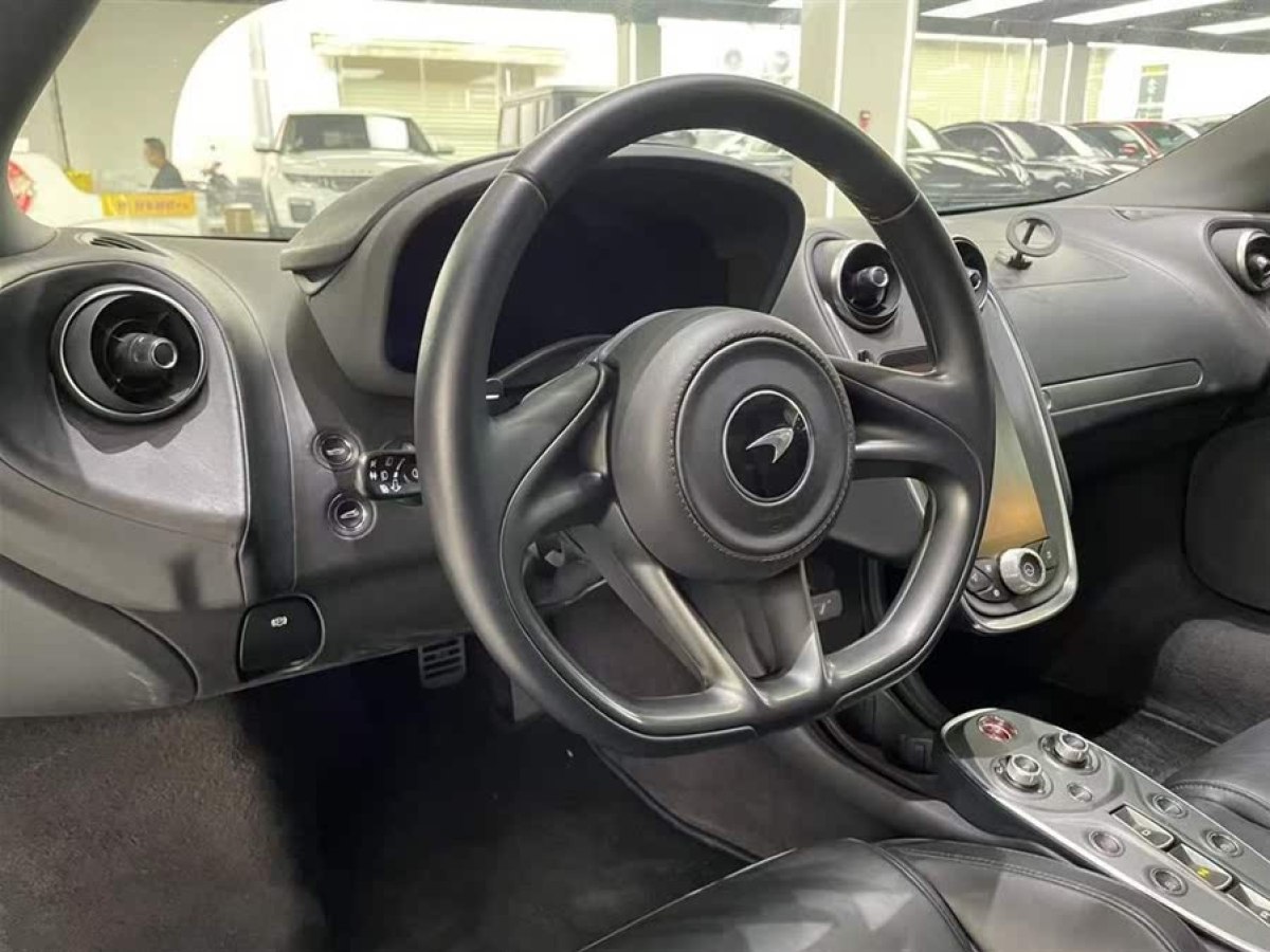 邁凱倫 GT  2019款 4.0T 標(biāo)準(zhǔn)型圖片