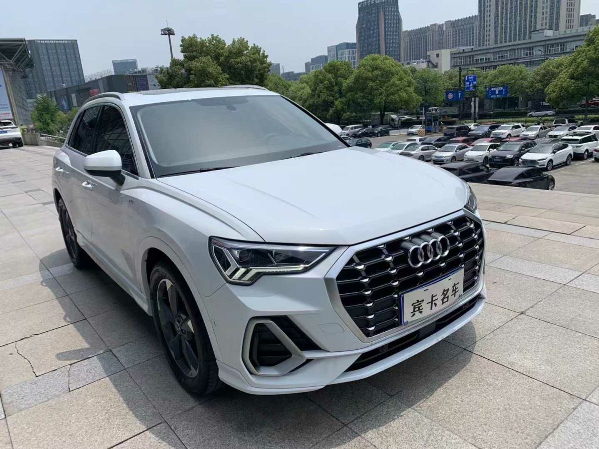 奧迪 奧迪Q3  2022款 35 TFSI 時尚動感型圖片