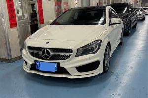 奔驰CLA级 奔驰 CLA 220 4MATIC