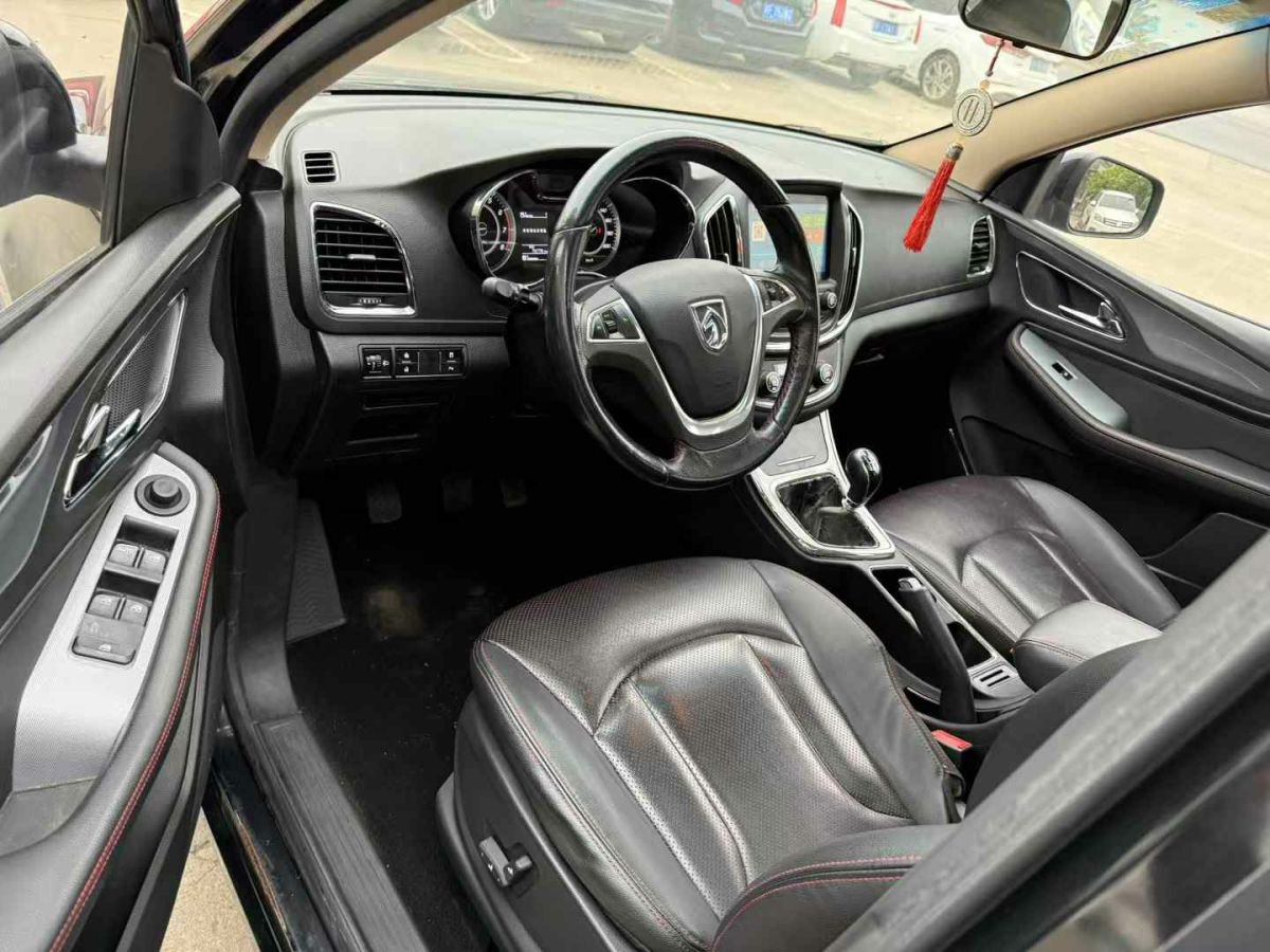 寶駿 560  2016款 1.5T 手動精英型圖片