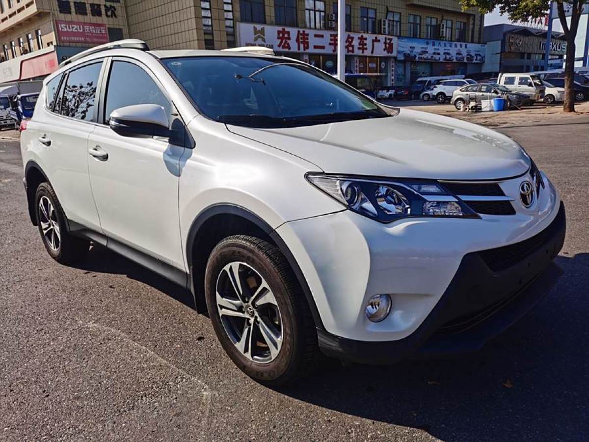 豐田 RAV4榮放  2015款 2.0L CVT兩驅(qū)風尚版圖片