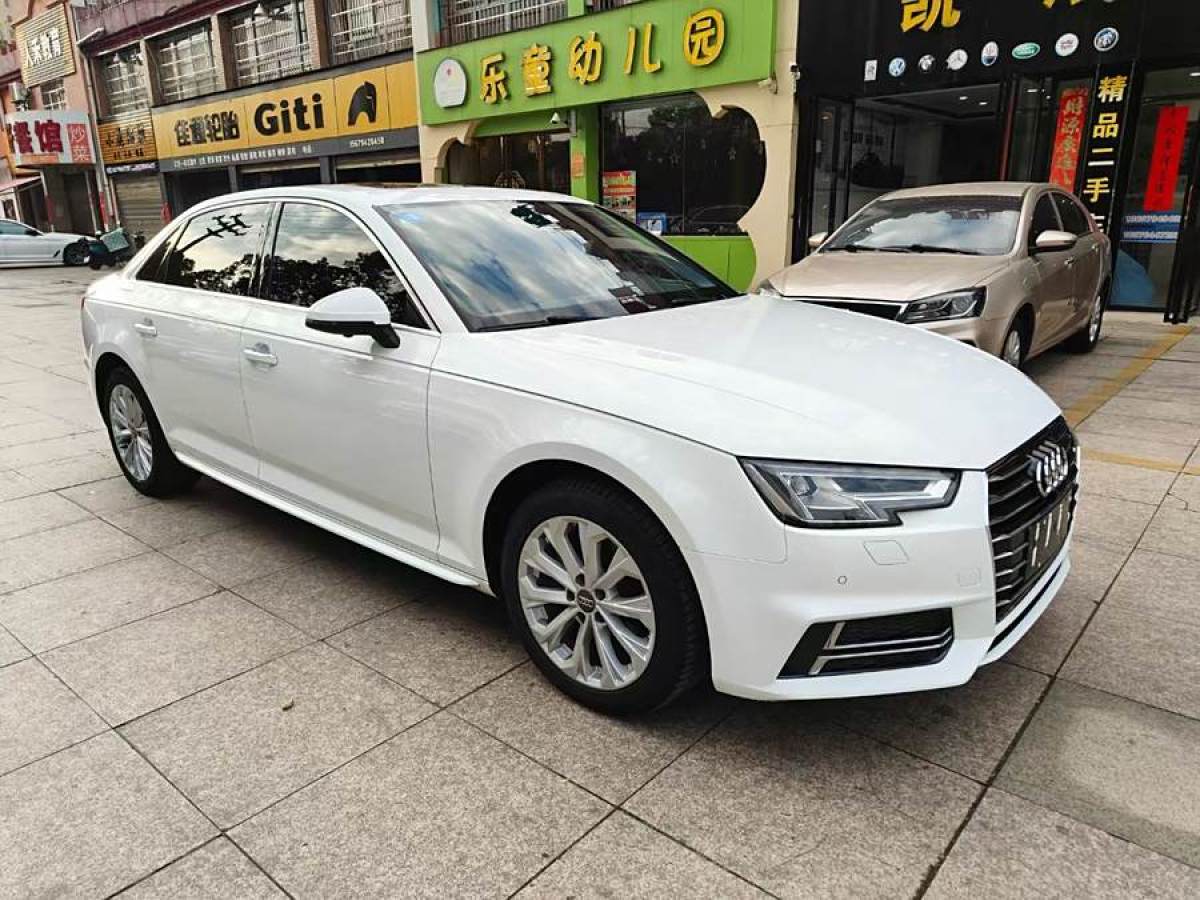 奧迪 奧迪A4L  2019款 40 TFSI 進取型 國VI圖片