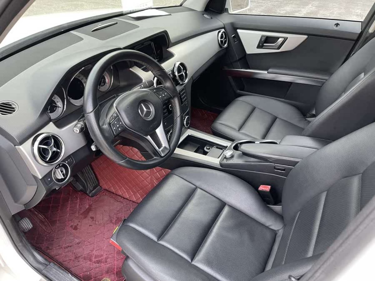 奔馳 奔馳GLK級  2013款 改款 GLK 300 4MATIC 時(shí)尚型圖片