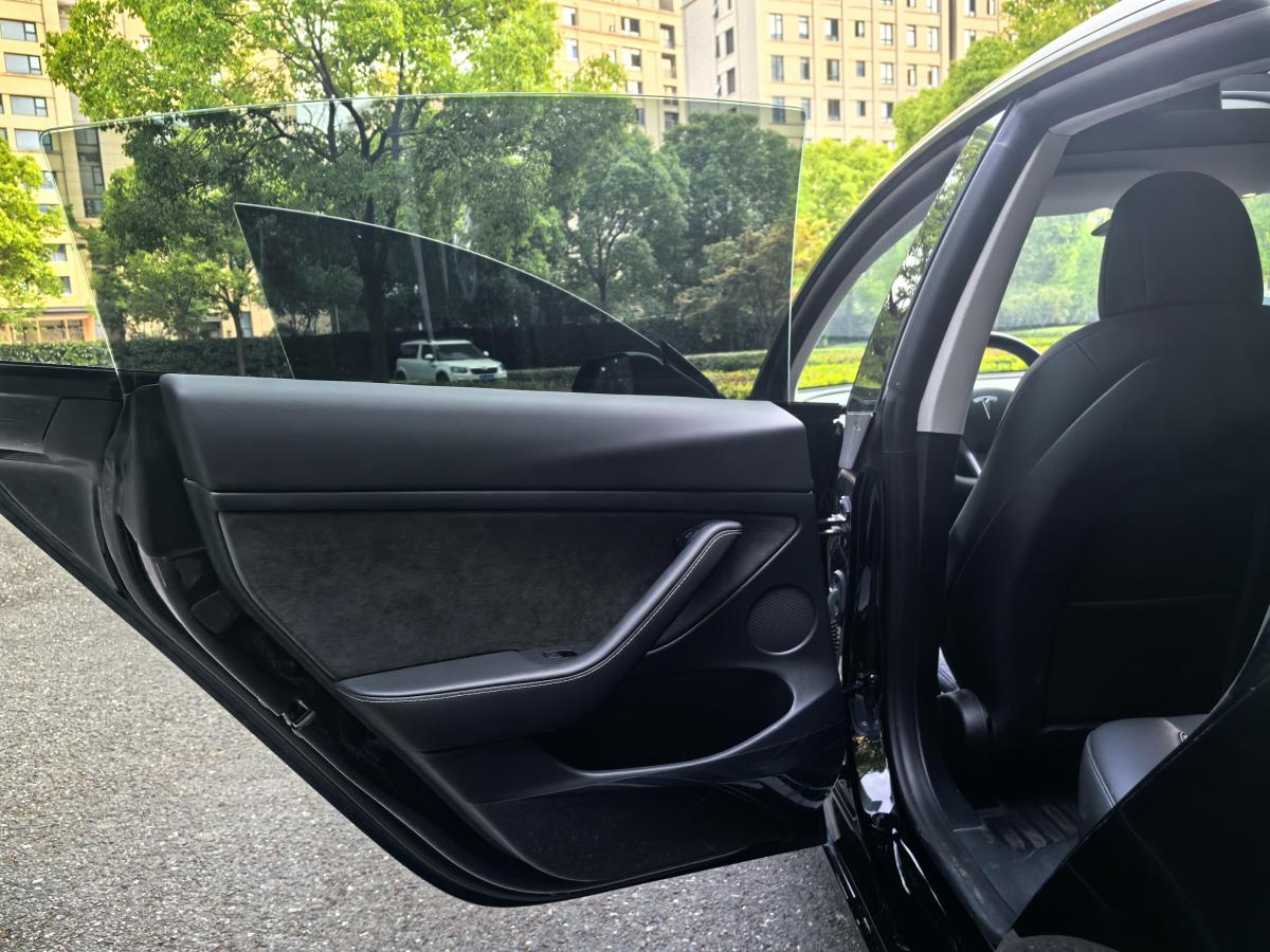 2023年4月特斯拉 Model 3  2022款 后輪驅(qū)動(dòng)版