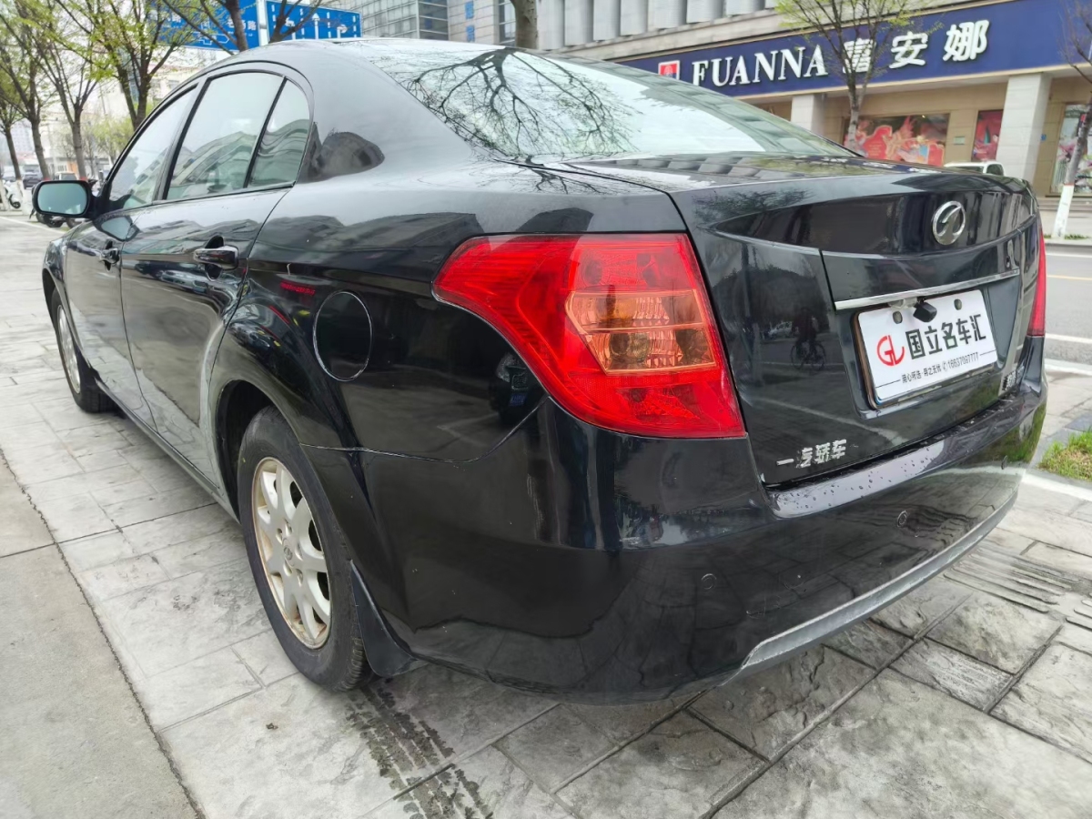 奔騰 B50  2011款 1.6L 手動豪華型圖片