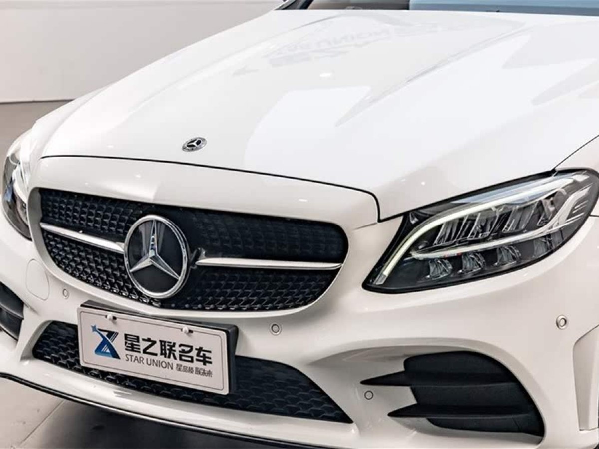 奔馳 奔馳C級(jí)  2021款 C 260 L 運(yùn)動(dòng)星耀臻藏版圖片