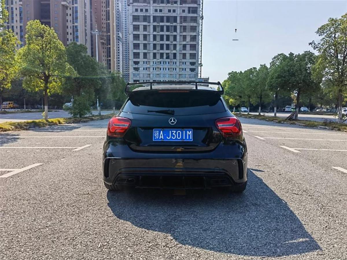 奔馳 奔馳A級AMG  2016款 AMG A 45 4MATIC圖片