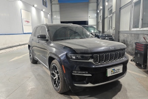 大切诺基新能源(进口) Jeep 2.0T 4xe 巅峰版