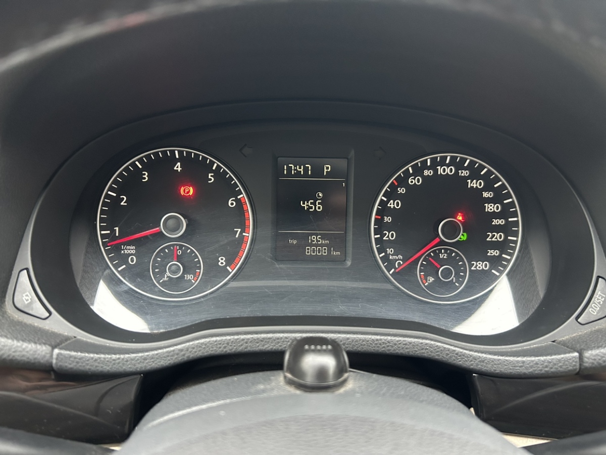 大眾 帕薩特  2011款 1.8TSI DSG尊榮版圖片