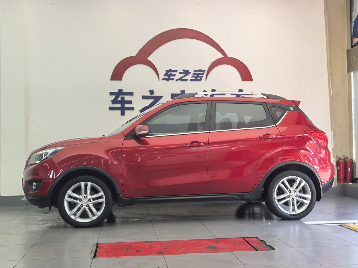 长安 CS35  2017款 1.6L 自动豪华型图片