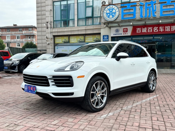 保时捷 Cayenne  2022款 Cayenne 3.0T 铂金版