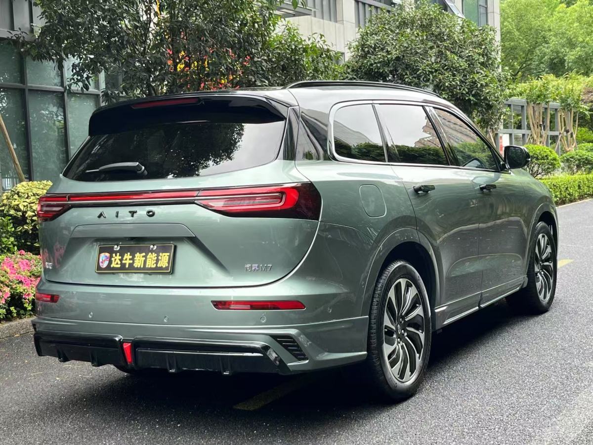 智界汽車 智界S7  2024款 Max 后驅(qū)長航智駕版圖片