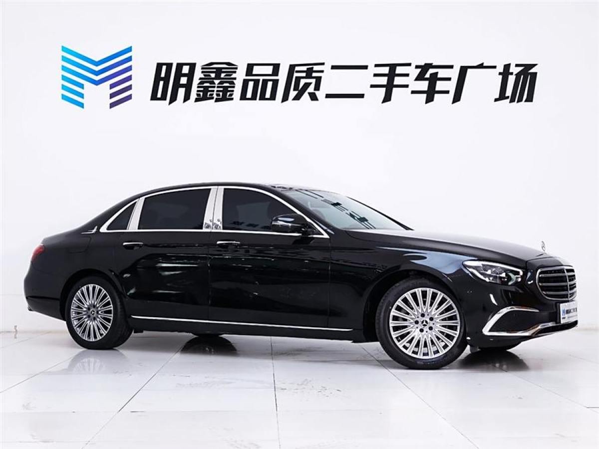 奔馳 奔馳E級  2023款 改款 E 300 L 時尚型圖片