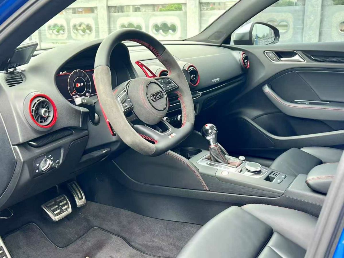 奧迪 奧迪S3  2019款 S3 2.0T Limousine圖片