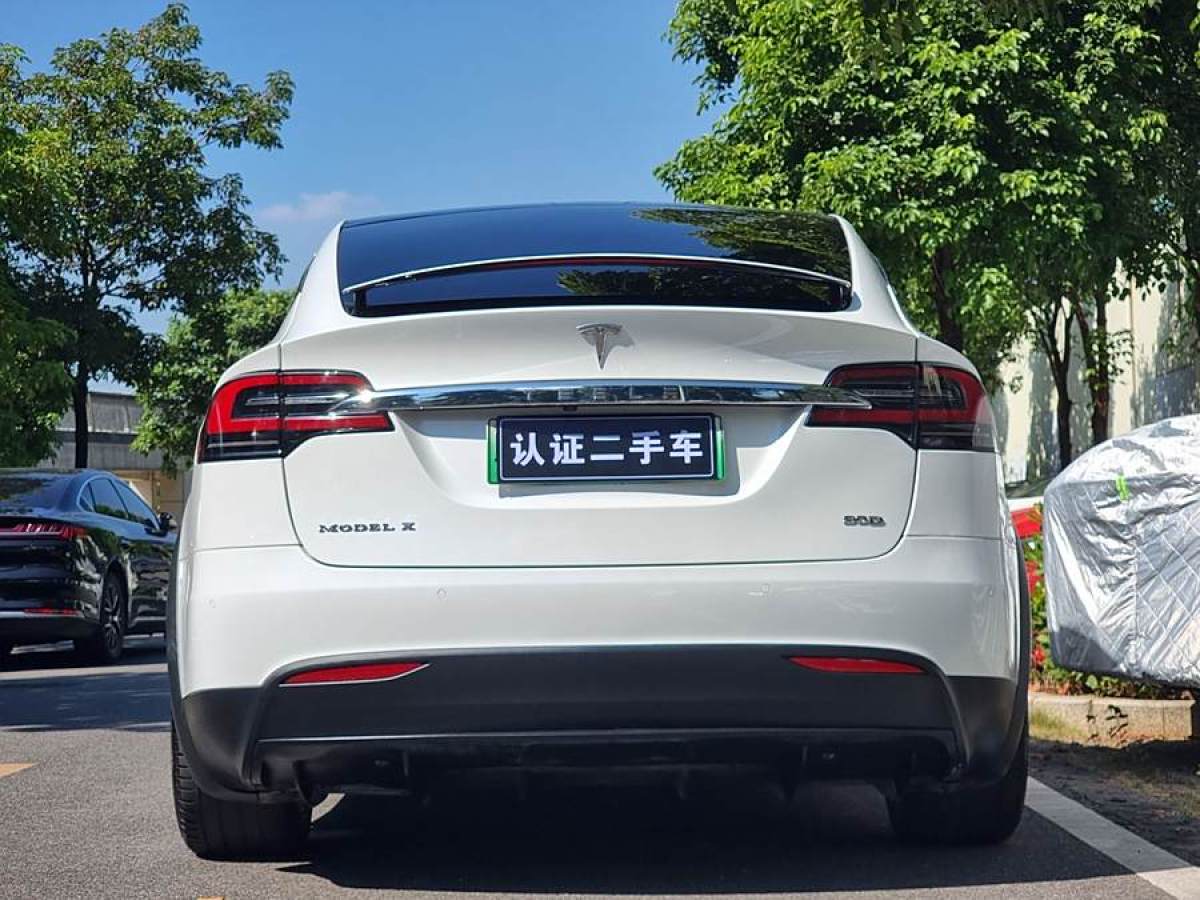 2018年5月特斯拉 Model X  2016款 Model X 90D