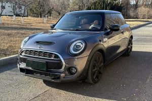 MINI MINI 2.0T COOPER S 藝術家