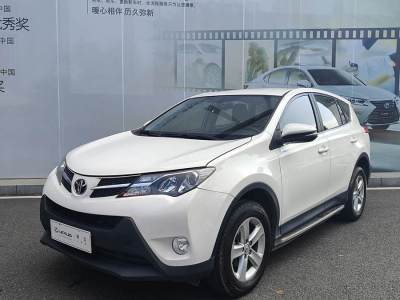 2014年10月 豐田 RAV4榮放 2.0L CVT兩驅(qū)都市版圖片