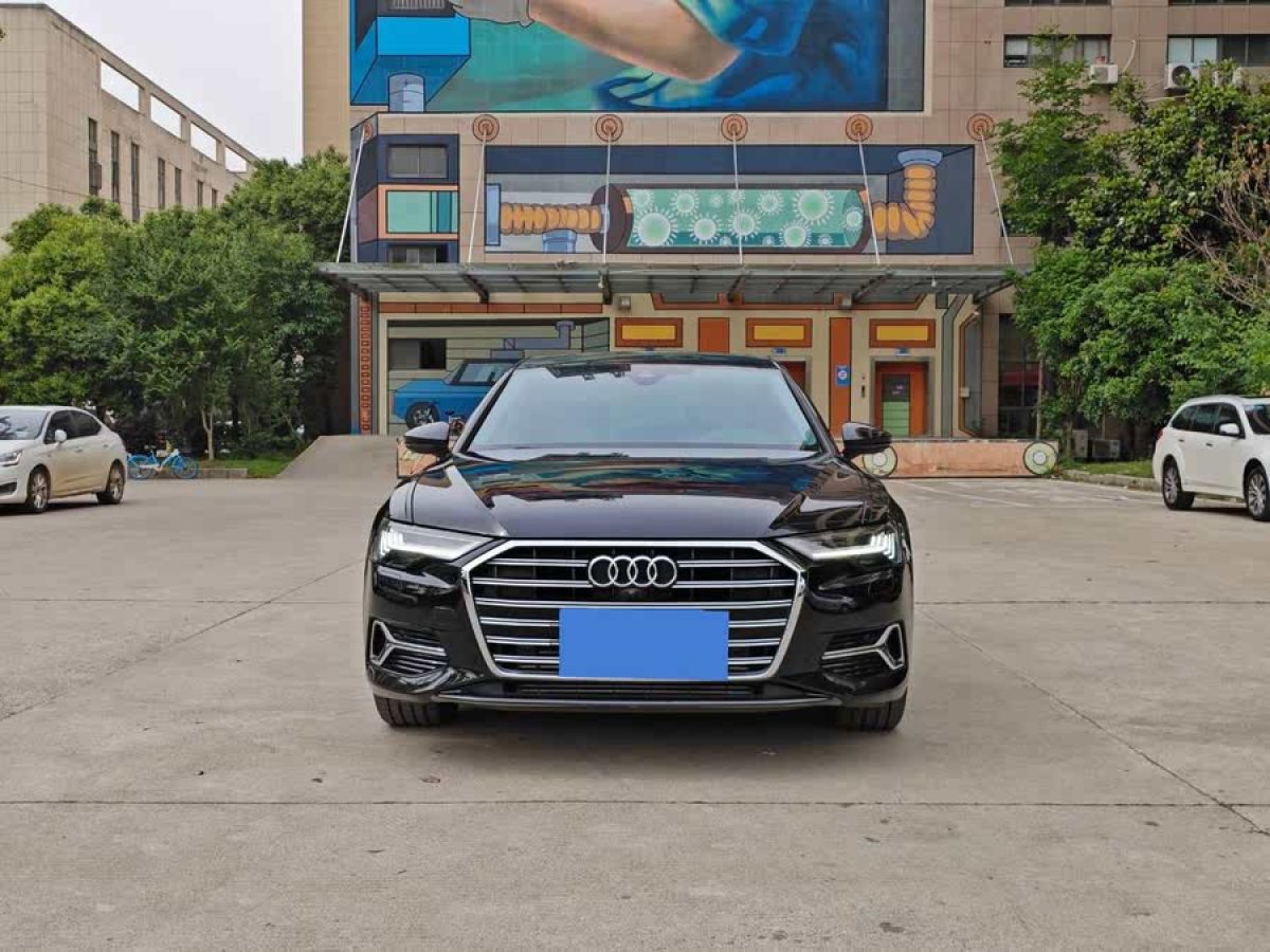 奧迪 奧迪A6L  2022款 55 TFSI quattro 旗艦致雅型圖片