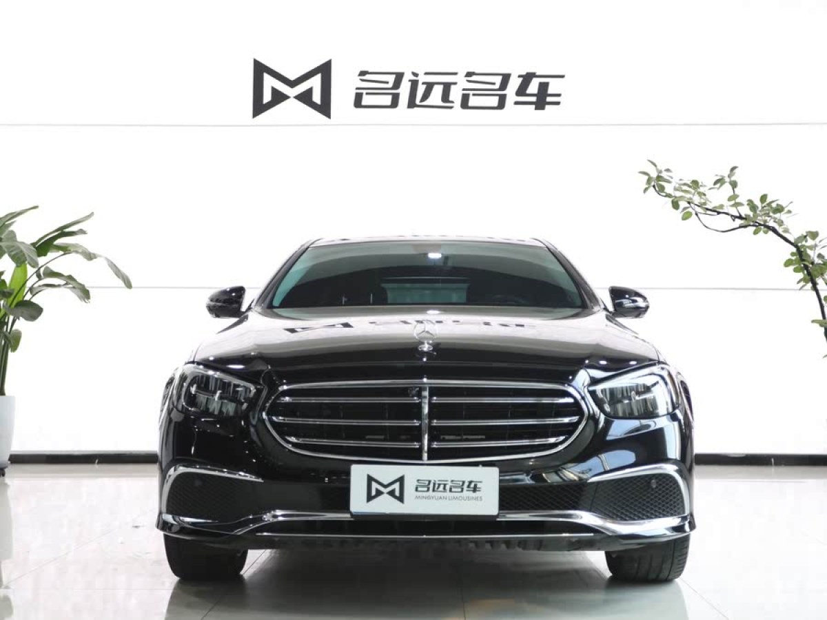 奔馳 奔馳E級(jí)  2023款 改款 E 300 L 時(shí)尚型圖片