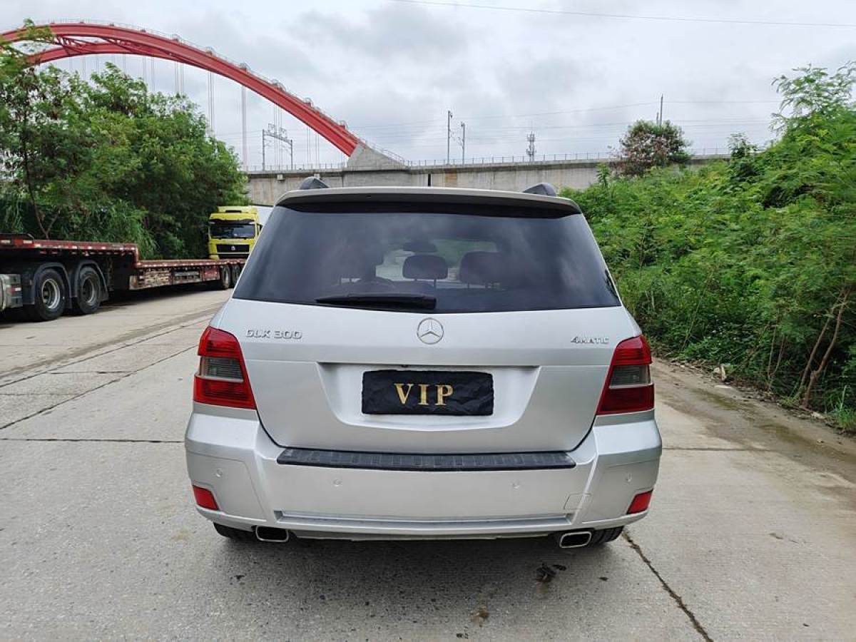 奔馳 奔馳GLK級  2012款 GLK 300 4MATIC 動感型圖片