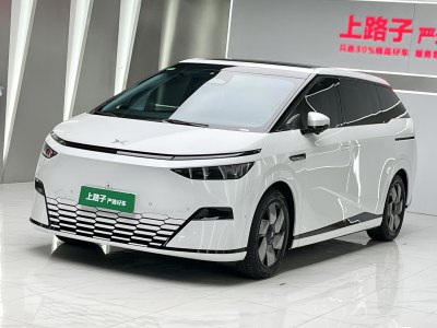 2024年5月 小鵬 小鵬X9 702超長(zhǎng)續(xù)航Max圖片