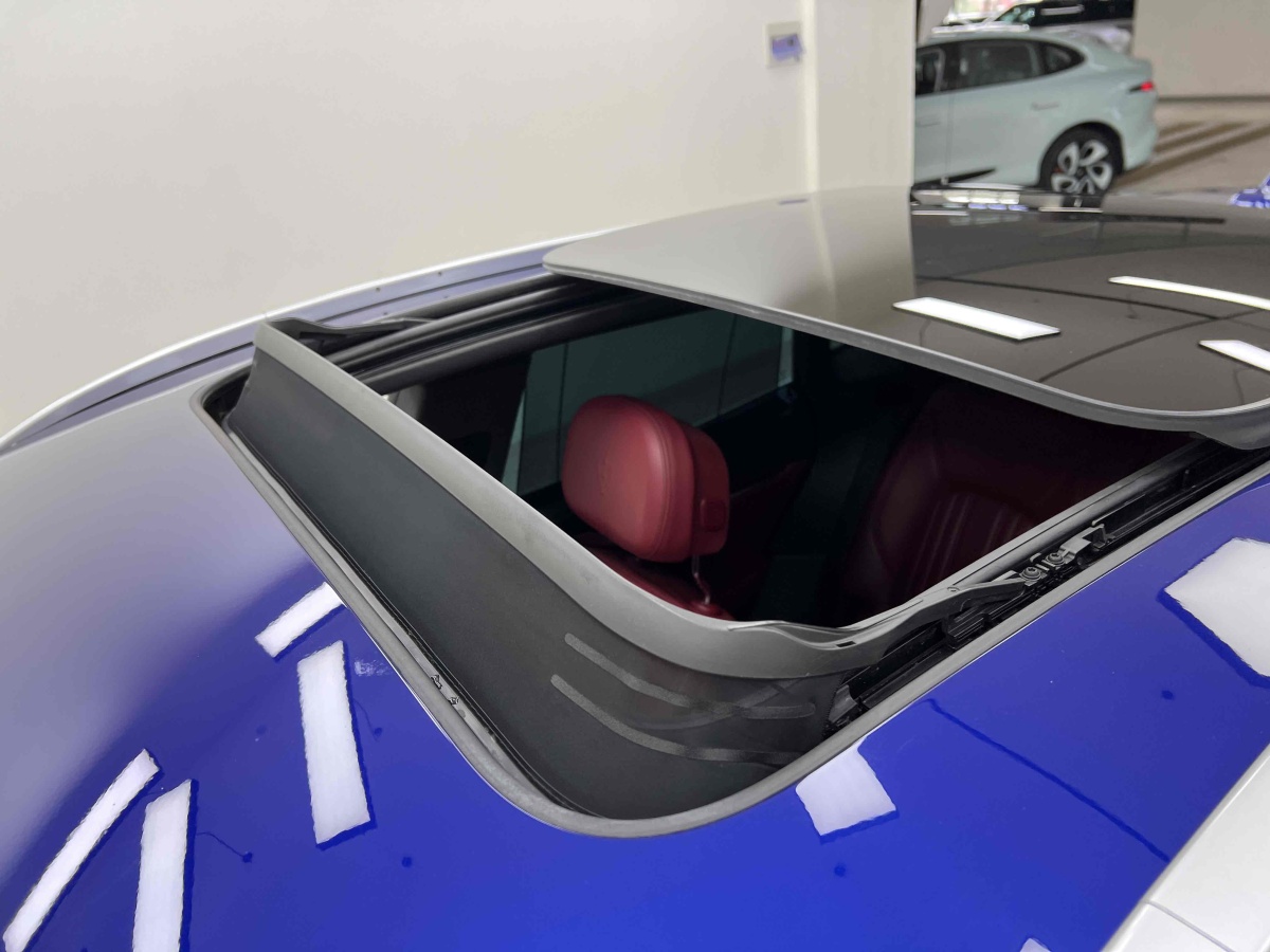 瑪莎拉蒂 Levante  2021款 3.0T 標(biāo)準(zhǔn)版圖片