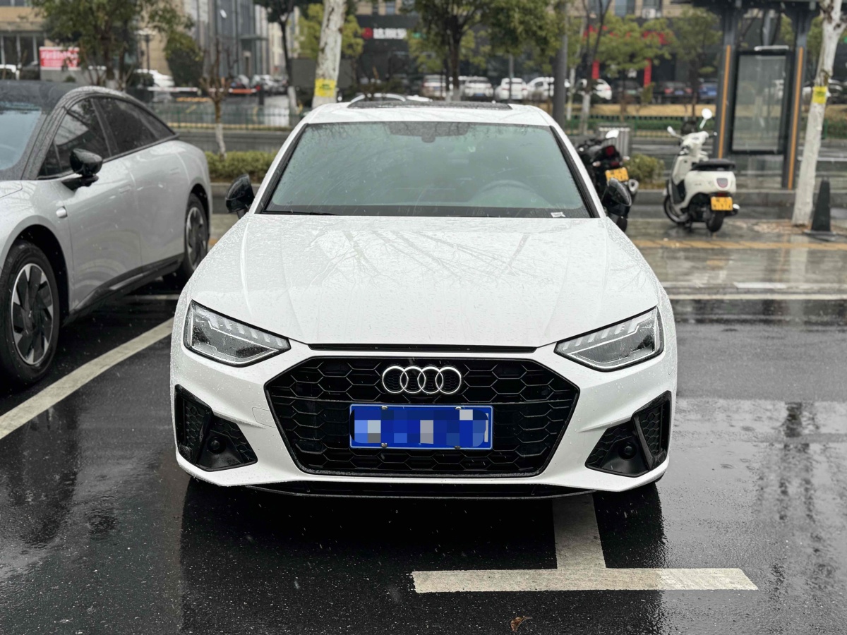 奧迪 奧迪A4L  2023款 40 TFSI 豪華動感型圖片