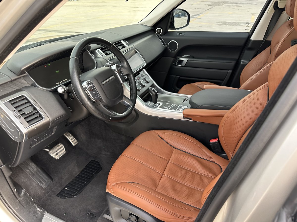 路虎 攬勝運動版  2015款 3.0 V6 SC HSE DYNAMIC圖片