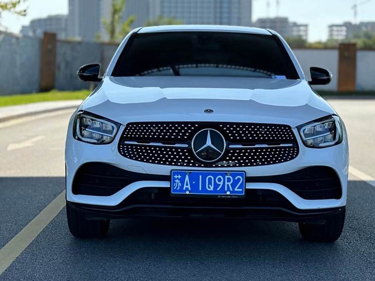 奔馳 奔馳GLC  2022款 改款 GLC 260 4MATIC 轎跑SUV圖片