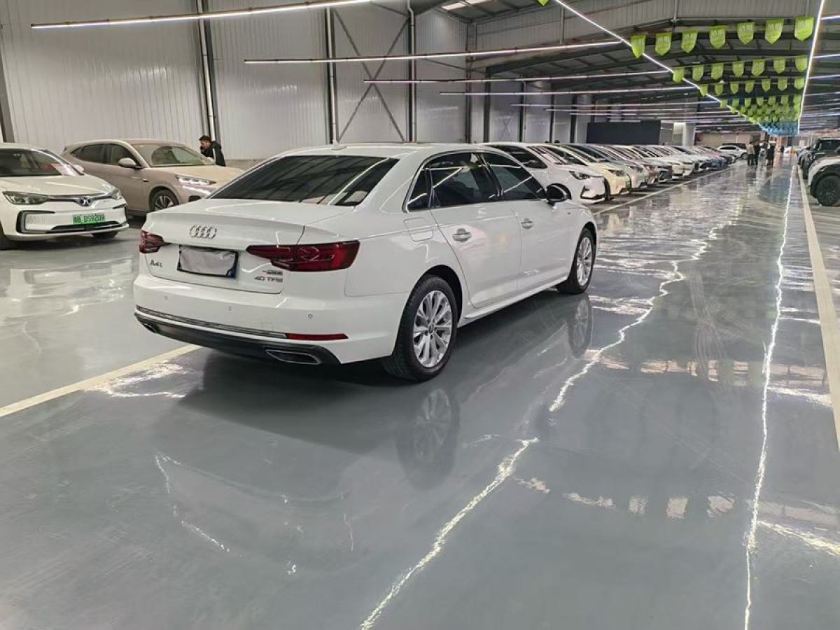 奧迪 奧迪A4L  2019款 40 TFSI 進取型 國VI圖片