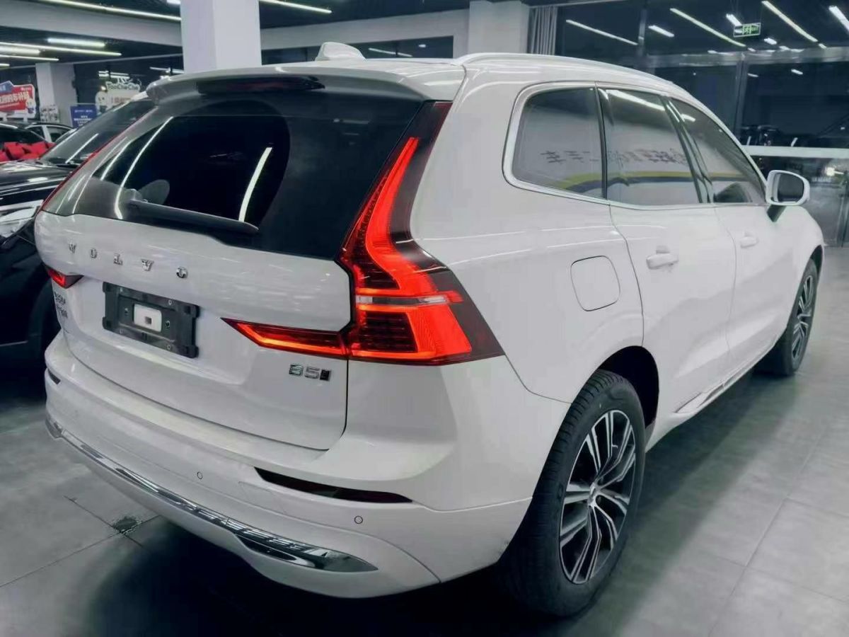 沃爾沃 XC60  2022款 B4 智行豪華版圖片