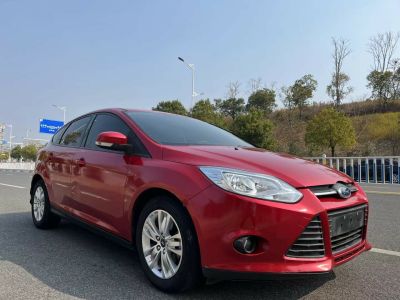 2015年1月 福特 ?？怂?三廂 EcoBoost 180 自動(dòng)精英型圖片