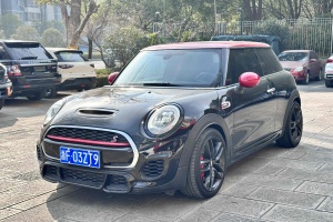 JCW MINI 2.0T JOHN COOPER WORKS