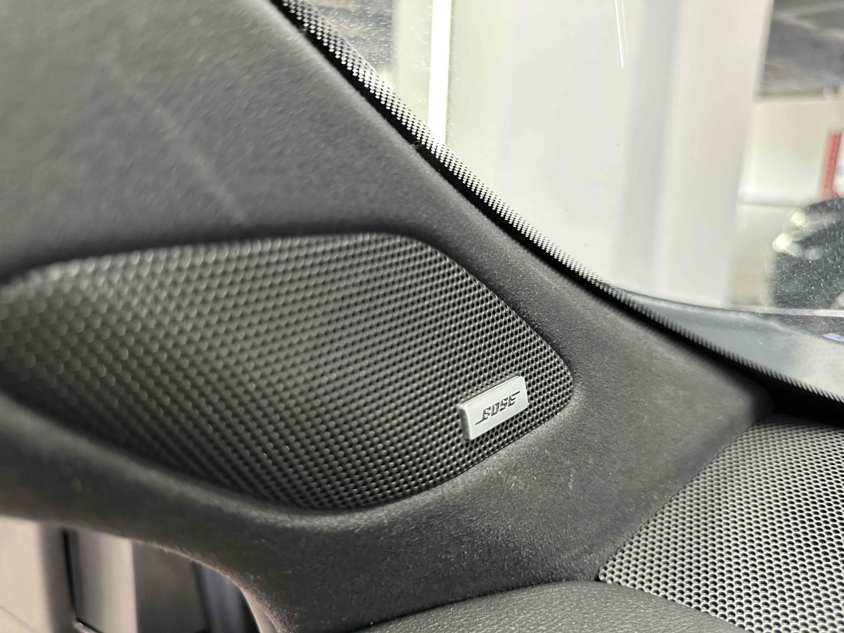 凱迪拉克 XT4  2021款 28T 兩驅(qū)領(lǐng)先型圖片
