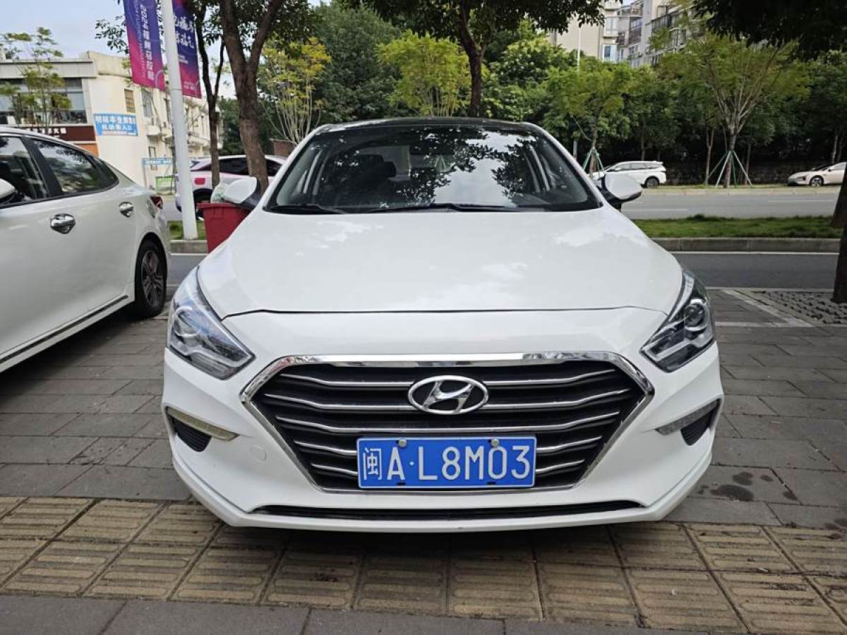 現(xiàn)代 名圖  2017款 1.8L 自動智能型GLS 國VI圖片