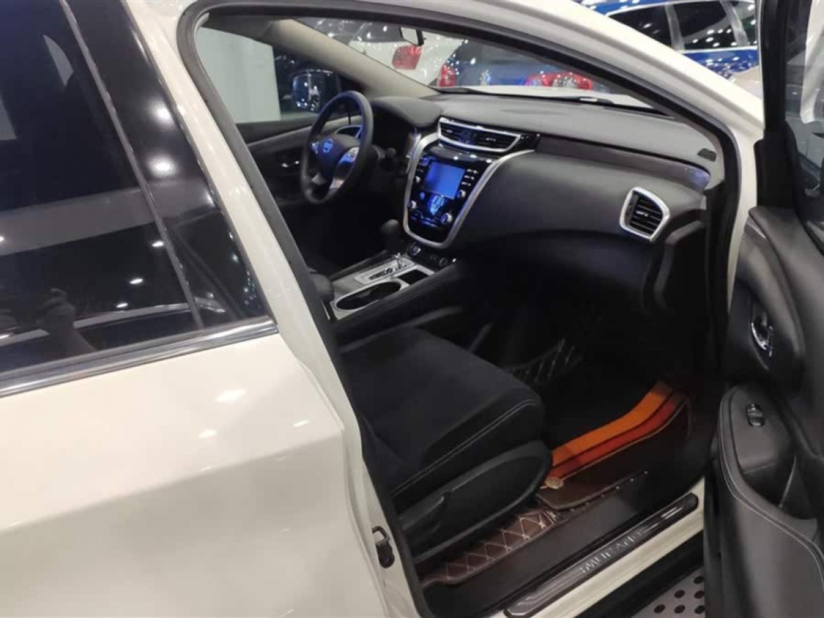 日產(chǎn) 樓蘭  2021款 2.5L XE 兩驅(qū)精英版圖片