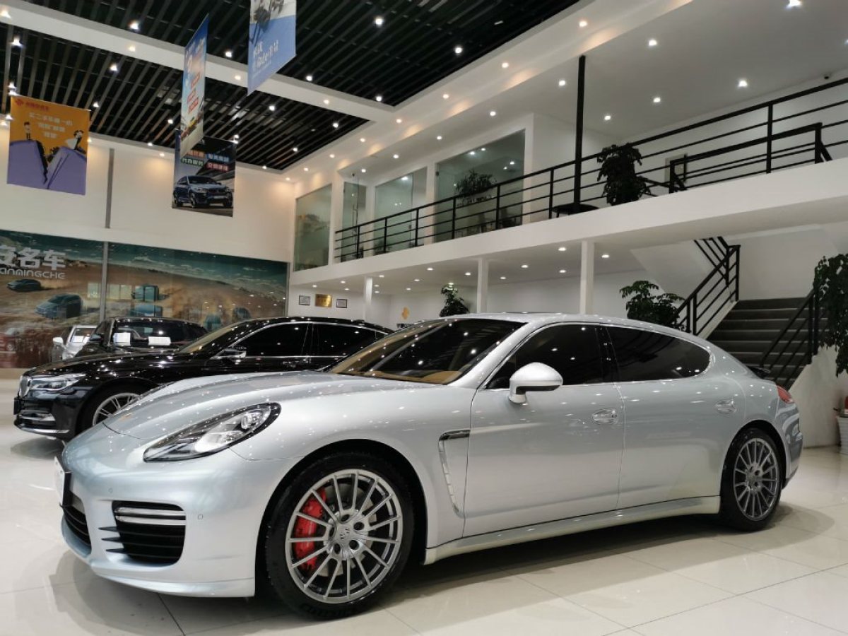 【成都】2013年11月 保時捷 panamera 2014款 panamera turbo