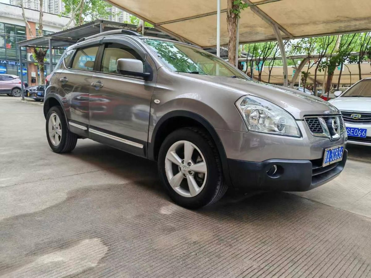 日產(chǎn) 逍客  2012款 2.0XL CVT火系圖片