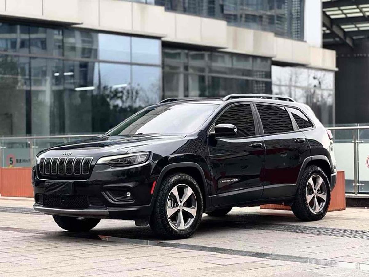 Jeep 自由光  2019款 2.0T 四驅(qū)探享版+自動駕駛智慧包圖片